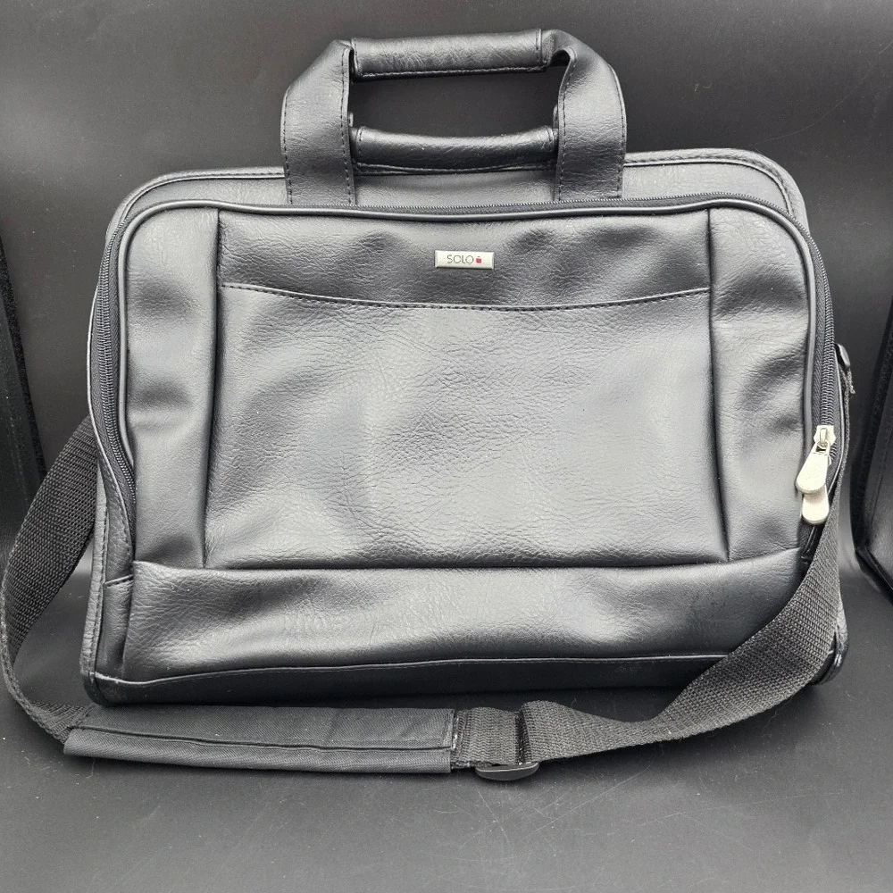 Solo Laptop Bag Briefcase Black Faux Leather Padded Shoulder Strap‎ adjustable